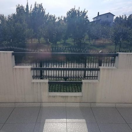 Airport Apartment Surčin Exteriör bild